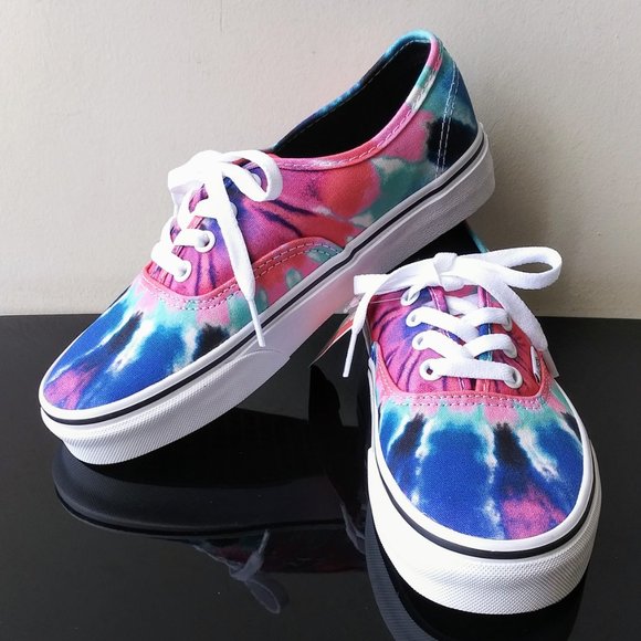Vans Women's Authentic Tie Dye Low-Top Canvas Sneaker - Picture 9 of 11